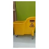 Rubbermaid Mop Bucket