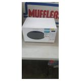 (New) .7 Cubic Foot Microwave