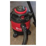Vacmaster  6 Gallon Shop Vac   Long Hose &