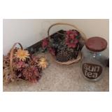 Owens Illinois Sun Tea jar & baskets
