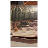 Vintage 8 PC Snack Set