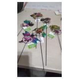 6 New  Garden or Planter Spinner Stakes   Centers