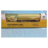Caterpillar Kenworth Semi Truck & Trailer   1/128