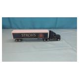 1:64 Die Cast  STROH