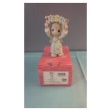 (2004)  " Uphold His Name" Precious Moments