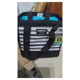 New Igloo Soft Cooler Holds 9 Cans Zipper Top