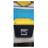 Commander 17-Gal Black Tote w/ Standard Snap Lid,