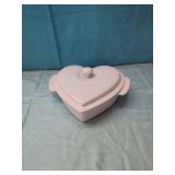 Chantal 2qt Heart Shaped Covered dish Freezer/