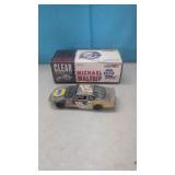 1:24 Michael Waltrip Clear Stock Car in Box
