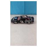 1.24 Diecast Dale Earnhardt Stock Car