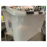 Sterilite 40qt split top storage tote