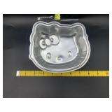 Hello kitty individual cake pan