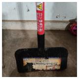 Heavy Duty 12"Floor Scraper Fiberglass Handle