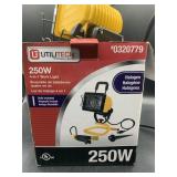 4 in 1 work light - works