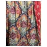 Full/queen reversible comforter