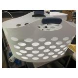 Rubbermaid flex n carry laundry basket