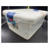 Rubbermaid clear storage box 12qt