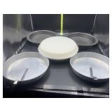 Pie pans