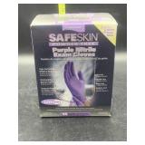 Safe skin - exam gloves- latex free, powder free
