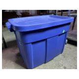 Rubbermaid roughneck 18 gallon storage tote with