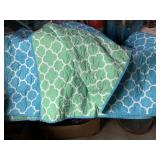 Reversible twin size quilt