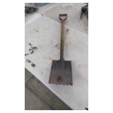 42" Shingle Ripper Shovel