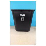 (New) Rubbermaid Medium 7 Gallon Trash Can