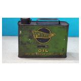 Vintage 1/2 Gallon PENNANT OIL CAN     Great