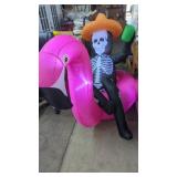 New Blowup Skeleton on a Flamingo Blowup