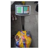 18# Pedigree Adult Dog Food ( bag has shipping
