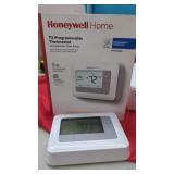 Honeywell Home T5 Programmable Thermostat