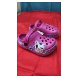 New Childs Size 6 Crocs (Style Shoes)