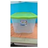 Sterlite 70qt Tote with Lid