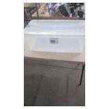 Room Essentials 110qt Tote with Lid