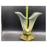 Hull flower vase