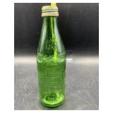 10 oz. 7up glass bottle