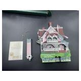 Shelias red and pink house