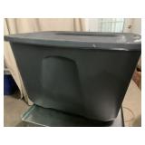 18 gallon tote with lid