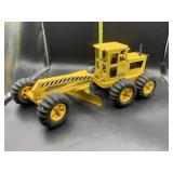 Tonka road grader - metal