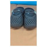 (New) Kids Size 8-9 Croc Style Shoes