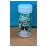 (50) Silky Cat Aloe Wipes