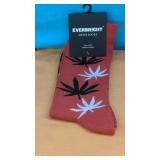 (New) Everbright Mens size 10-13 WEED SOCKS