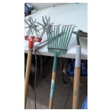 4 pc Garden Tool Lot.   All Good Has been used