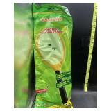 New electric fly swatter - 2AA batteries included
