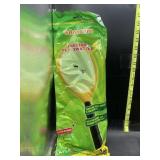 New electric fly swatter - 2AA batteries included