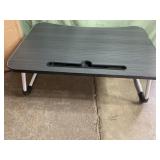 Folding laptop table