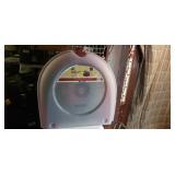 Snap Lock Wreath Storage Box with Christmas