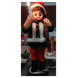 Display Arts Animated Caroler