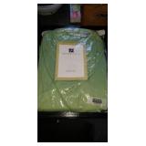 NEW! Concierge Collection  Lightweight Robe Size