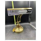 Adjustable office/table lamp